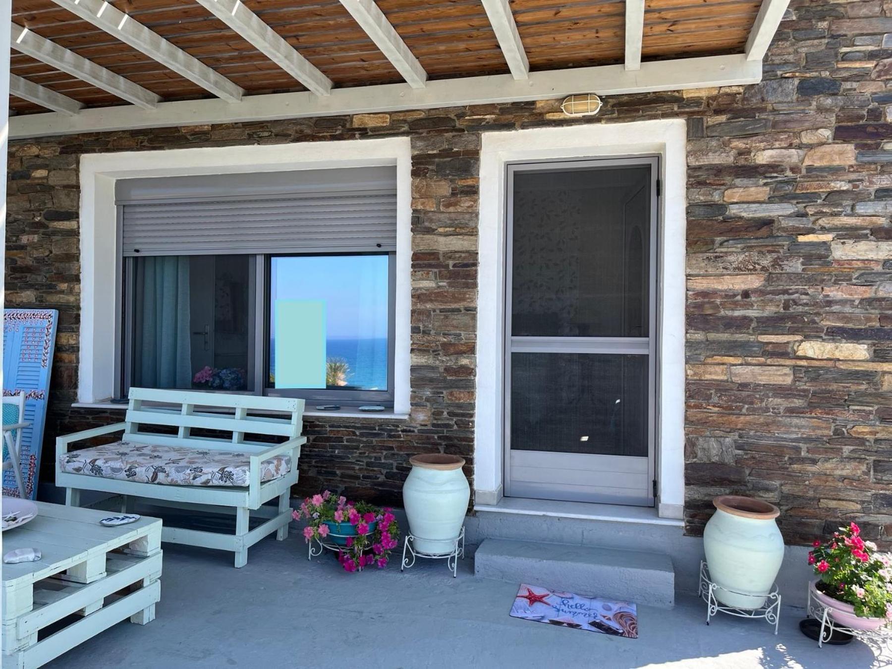 Holiday home Kiparissi